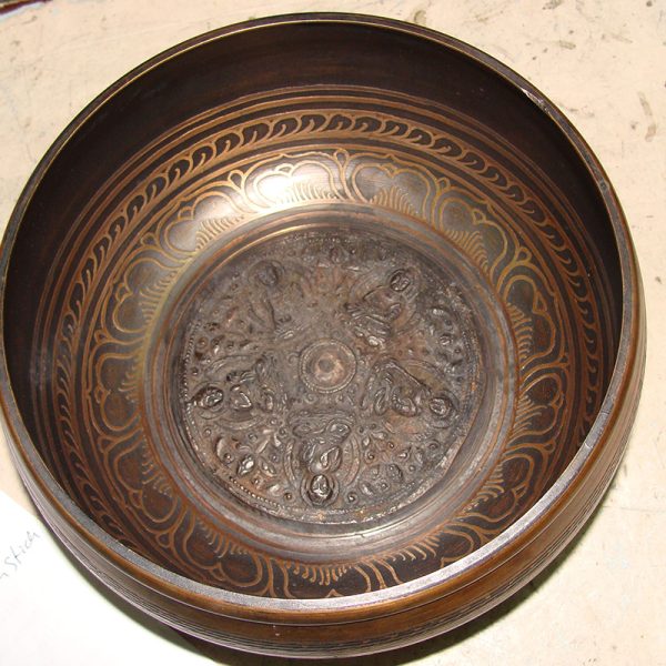 Embossing Tibetan Singing Bowls